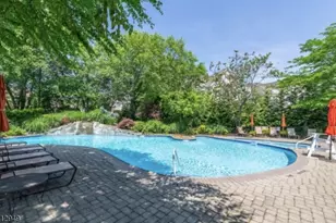 317 Kensington Ln, Livingston Twp., NJ 07039 - Photo 21