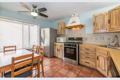 16G Brookside Hts #G, Wanaque, NJ 07465 - Photo 5