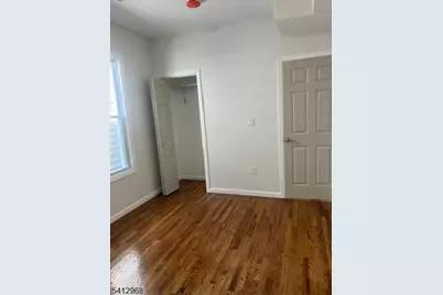 54 Beverly St, Newark, NJ 07108 - Photo 9