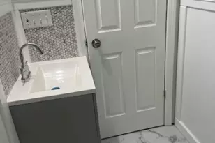 54 Beverly St, Newark, NJ 07108 - Photo 11