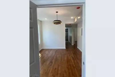 54 Beverly St, Newark, NJ 07108 - Photo 5