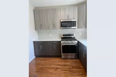 54 Beverly St, Newark, NJ 07108 - Photo 15
