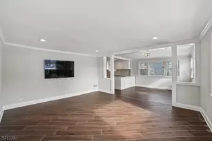 64 Shunpike Rd, Madison, NJ 07940 - Photo 3