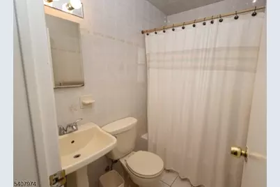 35 Rose Ter, Cedar Grove, NJ 07009 - Photo 11