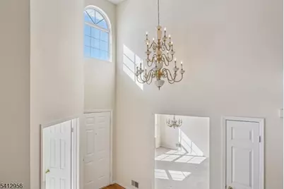 2401 Decatur Ct, Washington Township, NJ 07840 - Photo 5