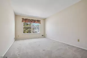 2401 Decatur Ct, Washington Township, NJ 07840 - Photo 29