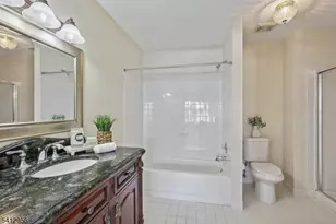 2401 Decatur Ct, Washington Township, NJ 07840 - Photo 27