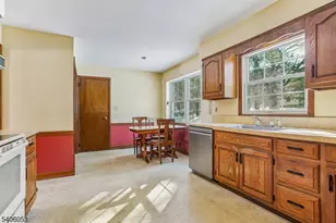 1 Mountain View Dr, Chester, NJ 07930 - Photo 13