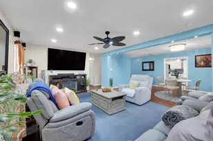 30 General Ln, Willingboro Twp., NJ 08046 - Photo 11