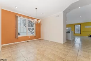 12 Republic Row, Franklin Township, NJ 08873 - Photo 9