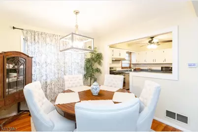 930 Cushing Pl, Plainfield City, NJ 07062 - Photo 11