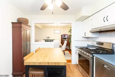 930 Cushing Pl, Plainfield City, NJ 07062 - Photo 15