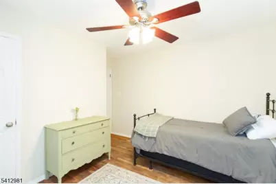 930 Cushing Pl, Plainfield City, NJ 07062 - Photo 21