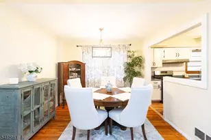 930 Cushing Pl, Plainfield City, NJ 07062 - Photo 9