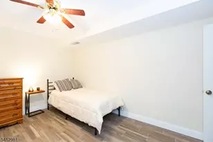 930 Cushing Pl, Plainfield City, NJ 07062 - Photo 31