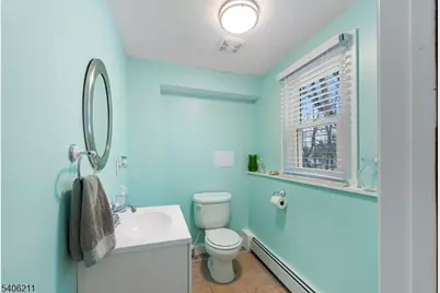 20 Roosevelt Dr, Ogdensburg, NJ 07439 - Photo 15