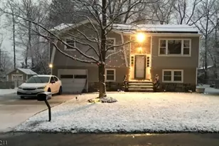 20 Roosevelt Dr, Ogdensburg, NJ 07439 - Photo 17