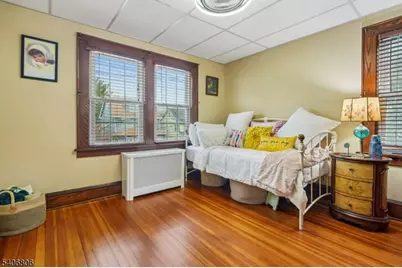 168 Maple St, West Orange Township, NJ 07052 - Photo 23