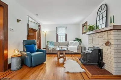 168 Maple St, West Orange Township, NJ 07052 - Photo 9