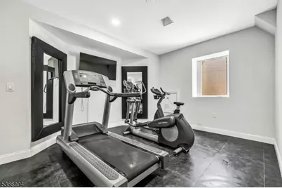 125 Hamilton Trl, Totowa, NJ 07512 - Photo 45