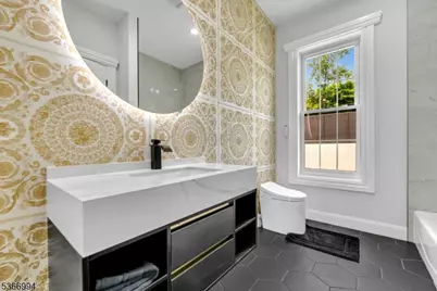 125 Hamilton Trl, Totowa, NJ 07512 - Photo 35