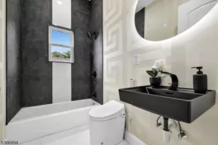 125 Hamilton Trail, Totowa, NJ 07512 - Photo 21