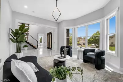 125 Hamilton Trl, Totowa, NJ 07512 - Photo 9