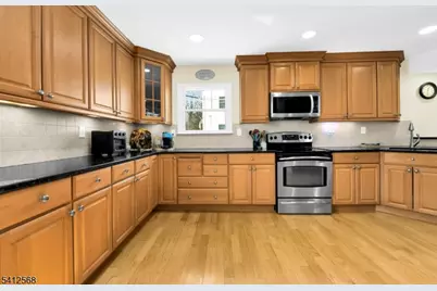 25 Manor House Rd, Mount Olive, NJ 07828 - Photo 17