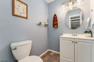 275 Crabtree Ct, Bernards Township, NJ 07920 - Photo 7