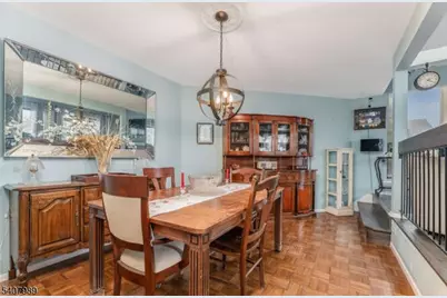 275 Crabtree Ct, Bernards Township, NJ 07920 - Photo 11