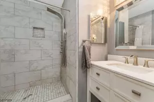 275 Crabtree Ct, Bernards Township, NJ 07920 - Photo 13