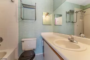 275 Crabtree Ct, Bernards Township, NJ 07920 - Photo 13