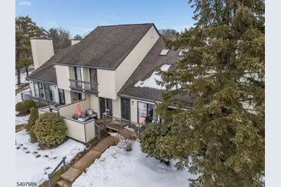 275 Crabtree Ct, Bernards Township, NJ 07920 - Photo 1