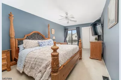 275 Crabtree Ct, Bernards Township, NJ 07920 - Photo 9