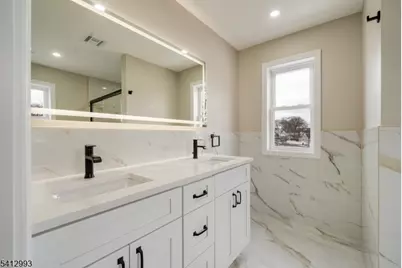 260 Millard Ave, Hillside, NJ 07205 - Photo 11