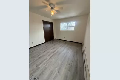 712 Drake Ave, Middlesex, NJ 08846 - Photo 15