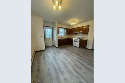 712 Drake Ave, Middlesex, NJ 08846 - Photo 3