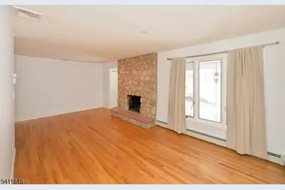 14 Little Ln, Roxbury Township, NJ 07885 - Photo 3