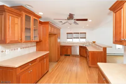 14 Little Ln, Roxbury Township, NJ 07885 - Photo 5