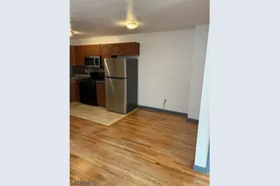 294 Randolph Ave, Jersey City, NJ 07304 - Photo 3