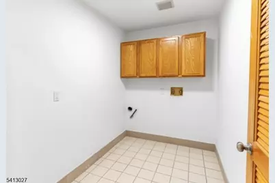 2 Willow Wood Ct, East Rutherford, NJ 07073 - Photo 13