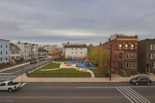 156 Ridgewood Ave, Newark, NJ 07108 - Photo 5