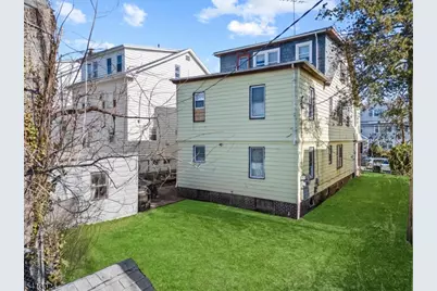 76 Grumman Ave, Newark, NJ 07112 - Photo 11