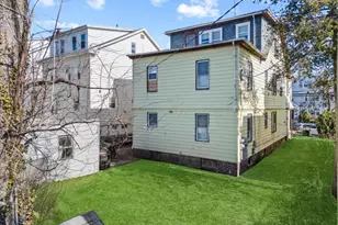 76 Grumman Ave, Newark, NJ 07112 - Photo 11