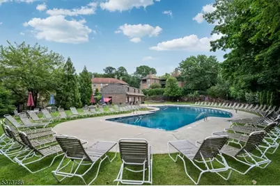 181 Long Hill Road #8, Little Falls Township, NJ 07424 - Photo 17