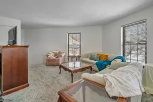 181 Long Hill Rd, Little Falls Township, NJ 07424 - Photo 15