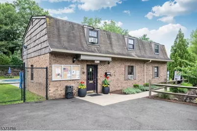 181 Long Hill Road #8, Little Falls Township, NJ 07424 - Photo 23