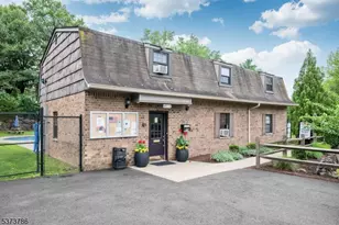 181 Long Hill Rd, Little Falls Township, NJ 07424 - Photo 7