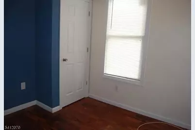 29 Alexander St #3, Newark, NJ 07106 - Photo 5