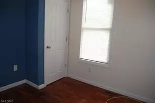 29 Alexander St, Newark, NJ 07106 - Photo 5